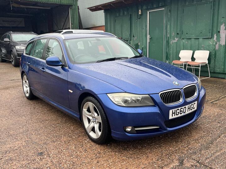 BMW 3 Series 2.0 320d Exclusive Edition Touring Steptronic Euro 5 5dr