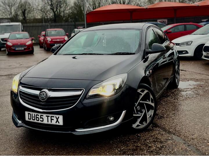 Vauxhall Insignia 2.0 CDTi SRi VX Line Nav Auto Euro 5 5dr