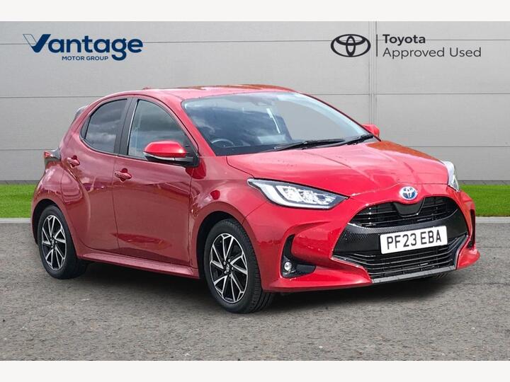 Toyota Yaris 1.5 VVT-h Design E-CVT Euro 6 (s/s) 5dr
