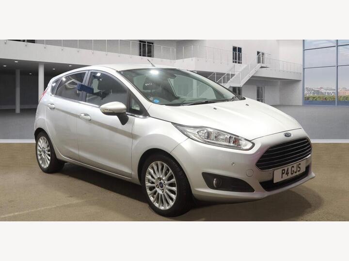 Ford Fiesta 1.0T EcoBoost Titanium Euro 5 (s/s) 5dr