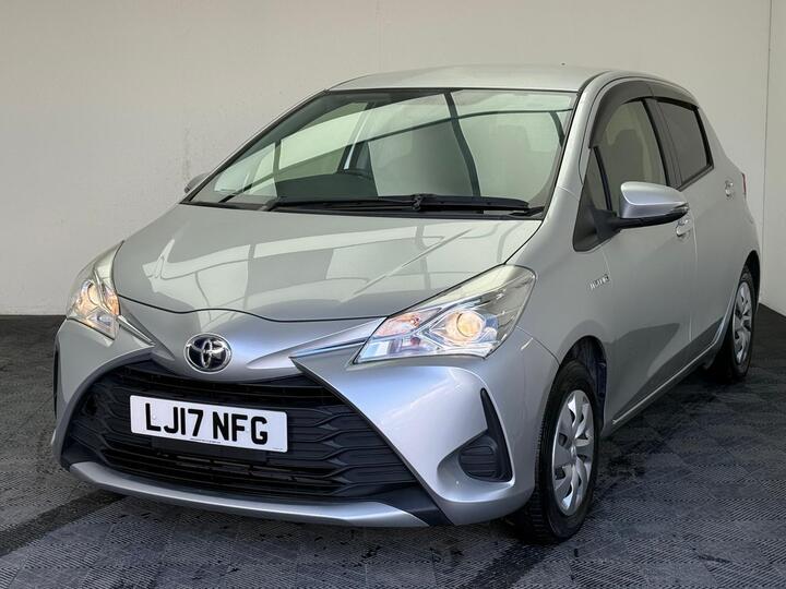 Toyota Yaris 1.5 VVT-h Icon E-CVT Euro 6 (s/s) 5dr