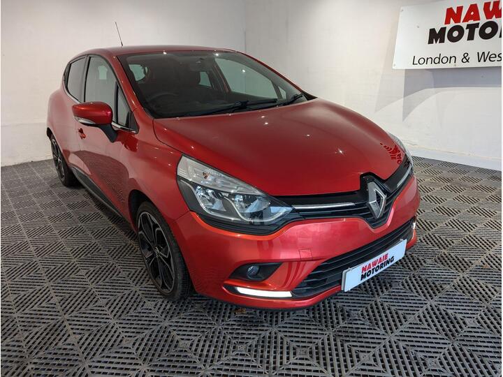 Renault Clio 0.9 TCe Iconic Euro 6 (s/s) 5dr Renault Clio 0.9 TCe Iconic Euro 6 (s/s) 5dr