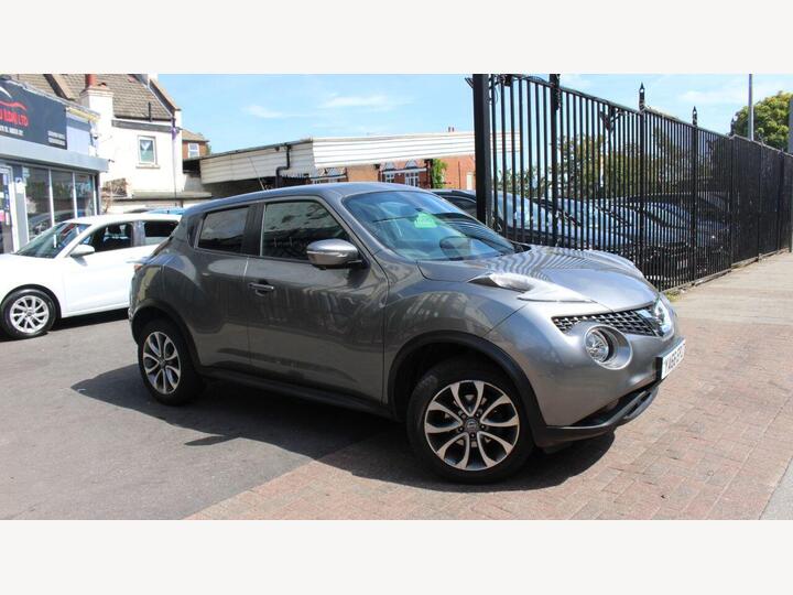 Nissan JUKE 1.6 Tekna XTRON Euro 6 5dr
