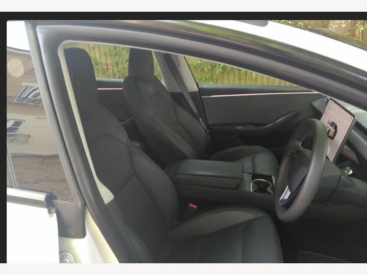 Tesla Model 3 Auto RWD 4dr