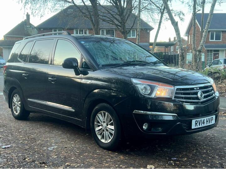 SsangYong Turismo 2.0 E-XDi ES T-Tronic Euro 5 5dr