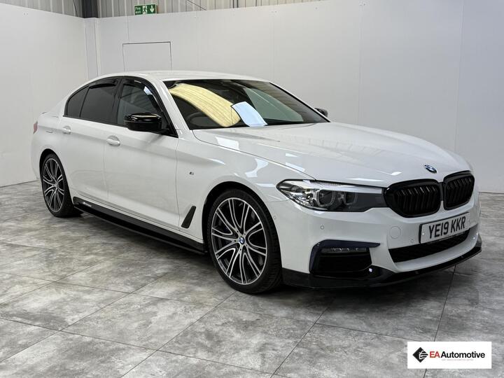 BMW 5 Series 3.0 540i GPF M Sport Auto XDrive Euro 6 (s/s) 4dr BMW 5 Series 3.0 540i GPF M Sport Auto XDrive Euro 6 (s/s) 4dr
