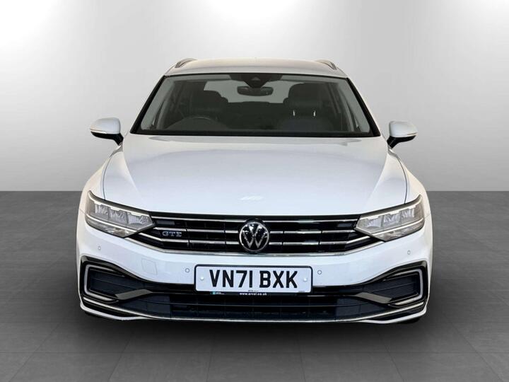 Volkswagen Passat 1.4 TSI 13kWh GTE DSG Euro 6 (s/s) 5dr
