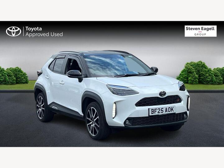Toyota Yaris Cross 1.5 VVT-h GR SPORT E-CVT Euro 6 (s/s) 5dr Toyota Yaris Cross 1.5 VVT-h GR SPORT E-CVT Euro 6 (s/s) 5dr