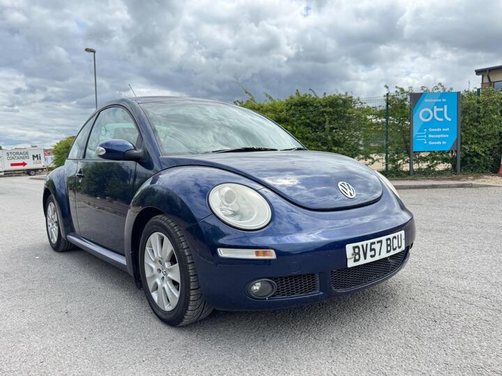 Volkswagen Beetle 2.0 Tiptronic Euro 4 3dr Volkswagen Beetle 2.0 Tiptronic Euro 4 3dr