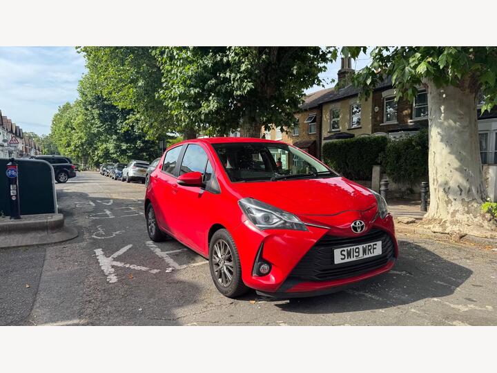 Toyota Yaris 1.5 VVT-i Icon CVT Euro 6 5dr
