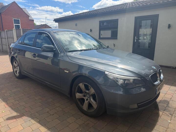 BMW 5 Series 2.0 520d SE Steptronic Euro 4 4dr