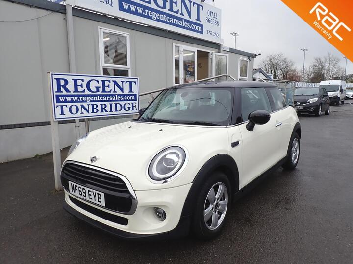 MINI Hatch 1.5 Cooper Classic Euro 6 (s/s) 3dr