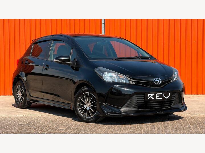 Toyota Yaris 1.33 Dual VVT-i Sport Multidrive S Euro 6 5dr (Safety Sense)