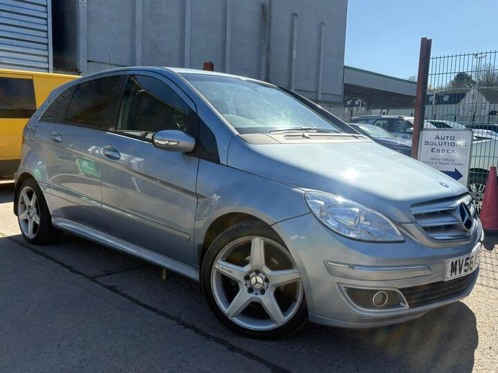 Mercedes-Benz B Class 1.5 B150 SE Autotronic 5dr Mercedes-Benz B Class 1.5 B150 SE Autotronic 5dr
