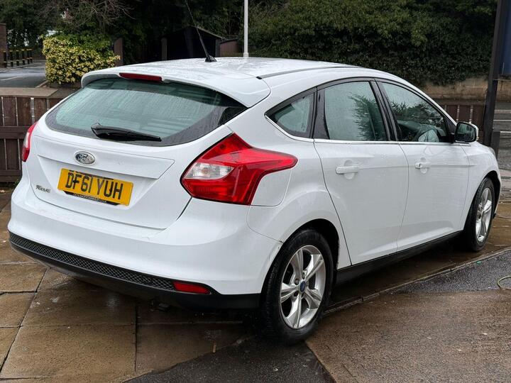 Ford Focus 1.6 Zetec Euro 5 5dr