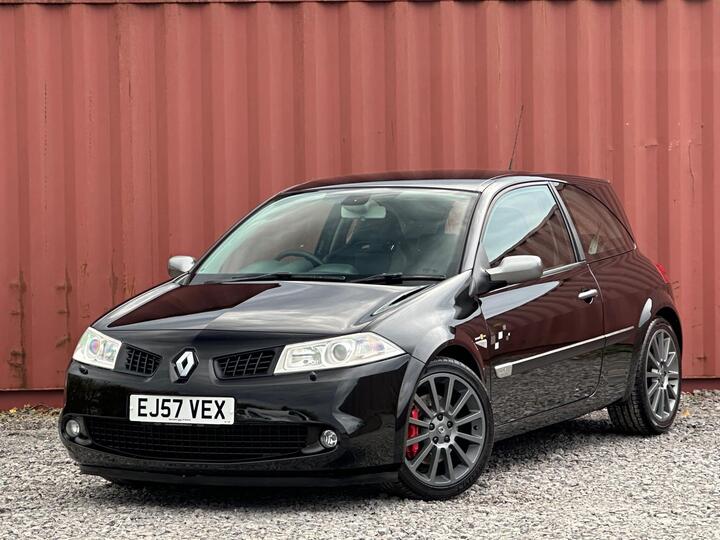 Renault Megane 2.0T Team F1 Team R26 3dr Renault Megane 2.0T Team F1 Team R26 3dr