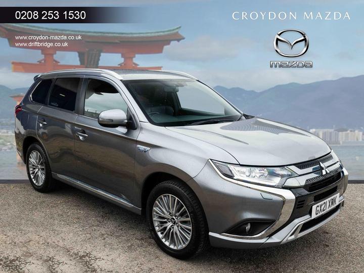 Mitsubishi Outlander 2.4h TwinMotor 13.8kWh Dynamic CVT 4WD Euro 6 (s/s) 5dr