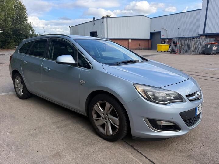 Vauxhall Astra 2.0 CDTi SRi Sports Tourer Euro 5 (s/s) 5dr