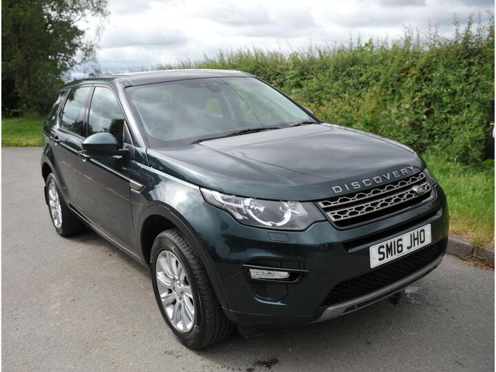 Land Rover Discovery Sport 2.0 TD4 SE Tech Auto 4WD Euro 6 (s/s) 5dr Land Rover Discovery Sport 2.0 TD4 SE Tech Auto 4WD Euro 6 (s/s) 5dr