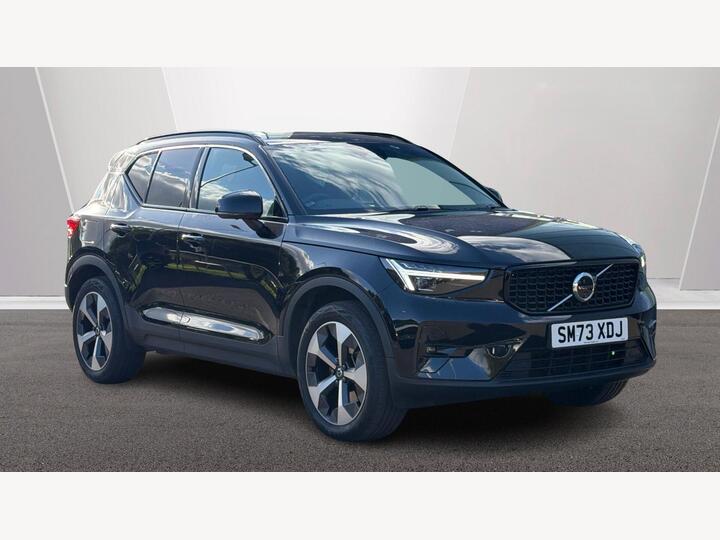 Volvo XC40 2.0 B4 MHEV Ultimate DCT Auto Euro 6 (s/s) 5dr
