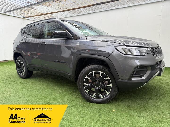 Jeep Compass 1.3 GSE T4 11.4kWh Trailhawk Auto 4xe Euro 6 (s/s) 5dr Jeep Compass 1.3 GSE T4 11.4kWh Trailhawk Auto 4xe Euro 6 (s/s) 5dr