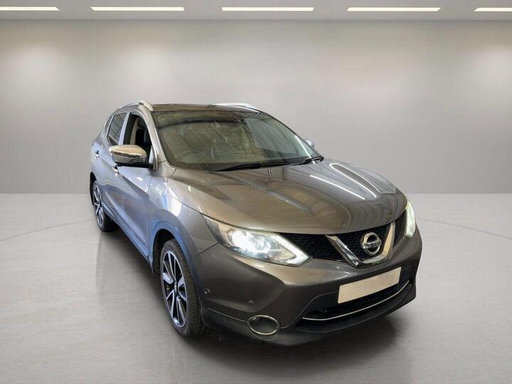 Nissan Qashqai 1.5 DCi Tekna 2WD Euro 5 (s/s) 5dr