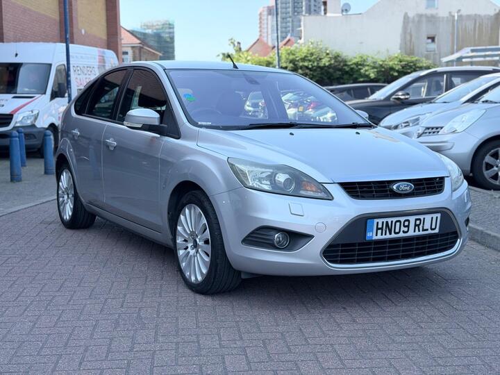 Ford Focus 2.0 Titanium 5dr