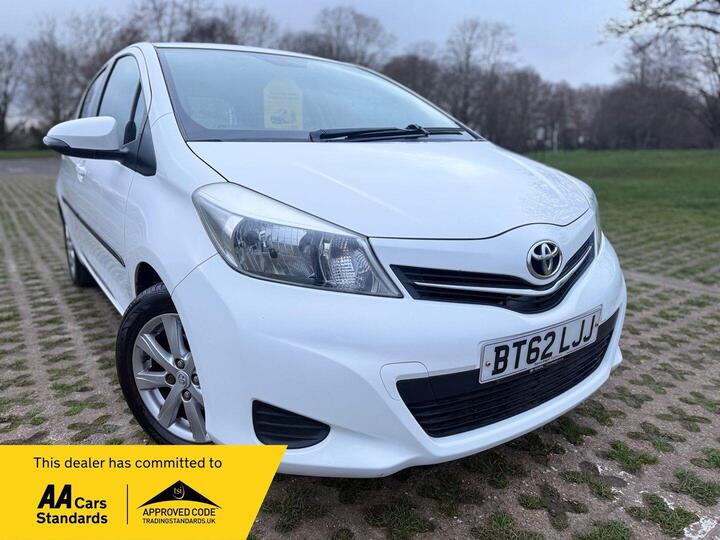 Toyota Yaris 1.0 VVT-i TR Euro 5 5dr
