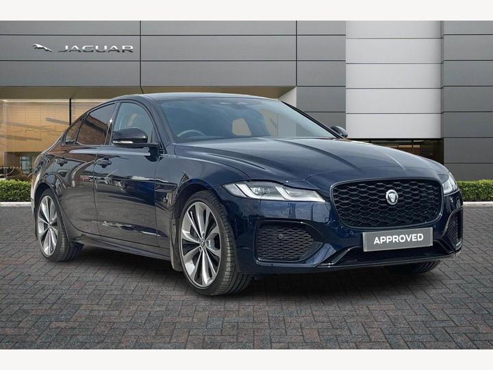 Jaguar XF SALOON 2.0 P300i Sport Auto AWD Euro 6 (s/s) 4dr