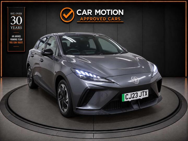MG 4 64kWh SE Long Range Auto 5dr