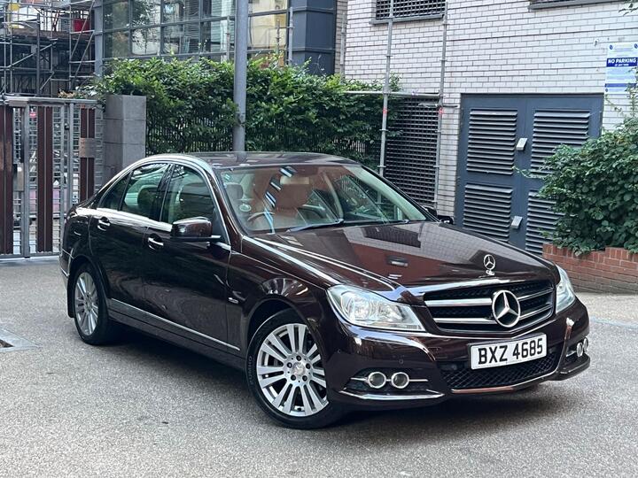 Mercedes-Benz C Class 2.1 C220 CDI BlueEfficiency Elegance G-Tronic+ Euro 5 (s/s) 4dr