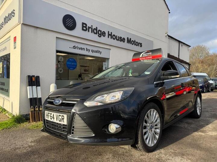 Ford Focus 1.0T EcoBoost Zetec Euro 5 (s/s) 5dr