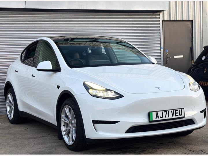 Tesla Model Y (Dual Motor) Long Range Auto 4WDE 5dr