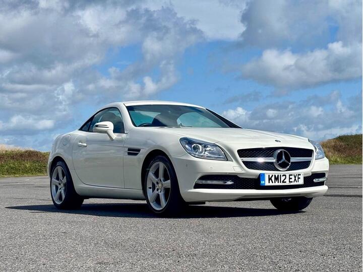 Mercedes-Benz SLK 1.8 SLK200 BlueEfficiency G-Tronic+ Euro 5 (s/s) 2dr Mercedes-Benz SLK 1.8 SLK200 BlueEfficiency G-Tronic+ Euro 5 (s/s) 2dr