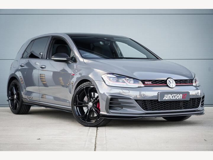 Volkswagen Golf 2.0 TSI GTI TCR DSG Euro 6 (s/s) 5dr Volkswagen Golf 2.0 TSI GTI TCR DSG Euro 6 (s/s) 5dr