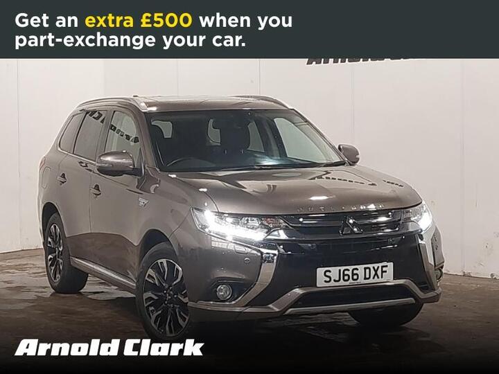 Mitsubishi Outlander 2.0h 12kWh GX4hs CVT 4WD Euro 6 (s/s) 5dr Mitsubishi Outlander 2.0h 12kWh GX4hs CVT 4WD Euro 6 (s/s) 5dr