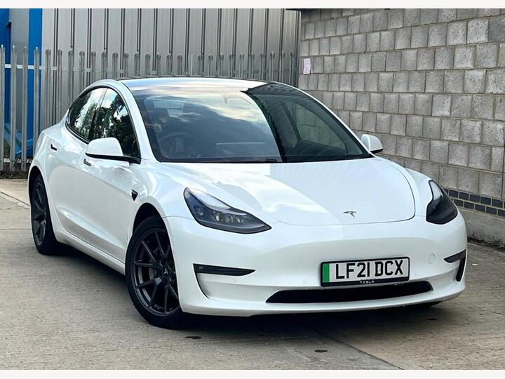 Tesla Model 3 (Dual Motor) Long Range Auto 4WDE 4dr Tesla Model 3 (Dual Motor) Long Range Auto 4WDE 4dr