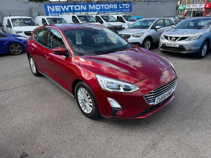Ford Focus 1.0T EcoBoost Titanium Euro 6 (s/s) 5dr
