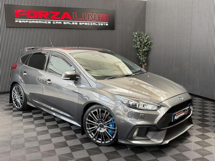 Ford FOCUS 2.3T EcoBoost RS AWD Euro 6 (s/s) 5dr