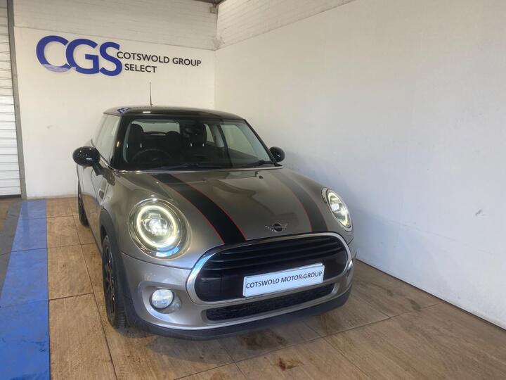 MINI Hatch 1.5 Cooper Classic Euro 6 (s/s) 3dr