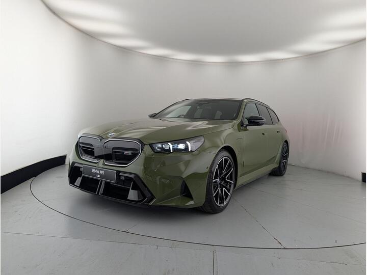 BMW M5 4.4 22.1kWh Touring Steptronic XDrive Euro 6 (s/s) 5dr