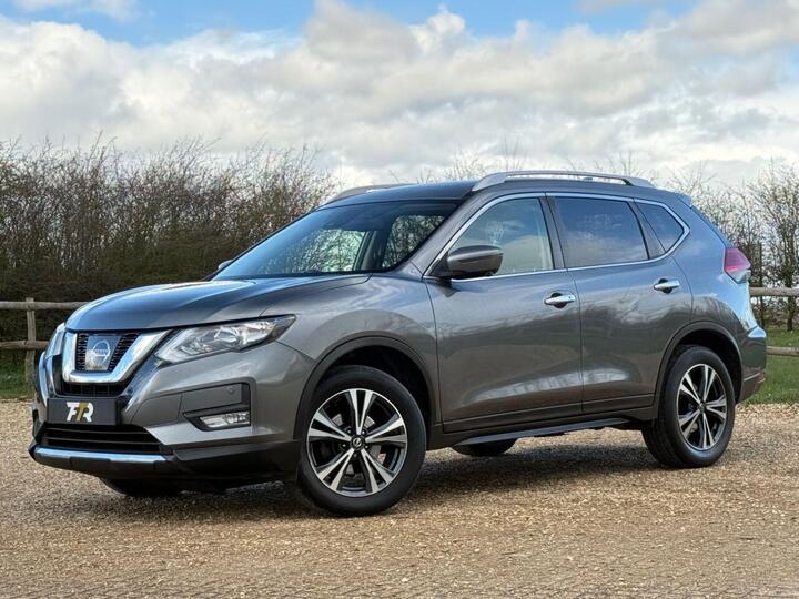Nissan X-TRAIL 1.6 DCi N-Connecta XTRON Euro 6 (s/s) 5dr Nissan X-TRAIL 1.6 DCi N-Connecta XTRON Euro 6 (s/s) 5dr