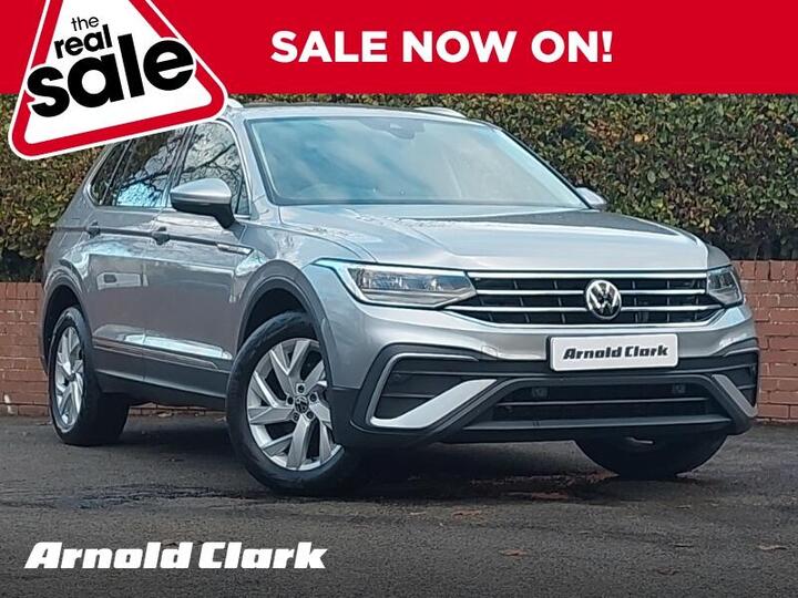 Volkswagen Tiguan Allspace 1.5 TSI Life DSG Euro 6 (s/s) 5dr Volkswagen Tiguan Allspace 1.5 TSI Life DSG Euro 6 (s/s) 5dr