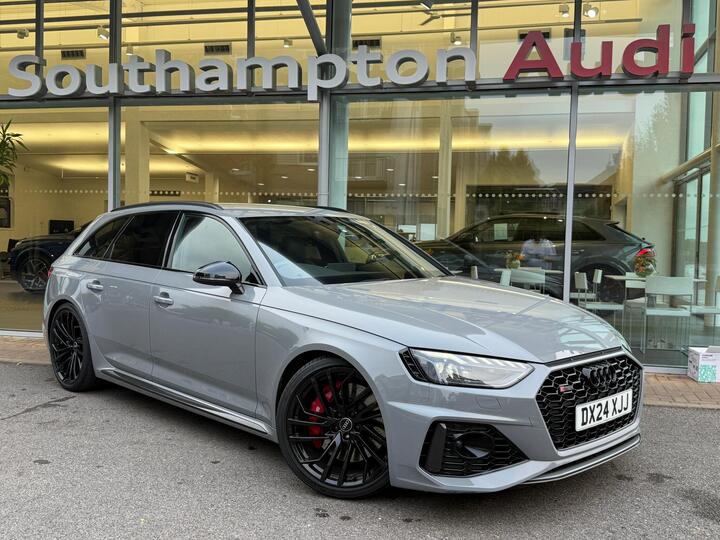 Audi RS4 Avant 2.9 TFSI V6 Carbon Black Tiptronic Quattro Euro 6 (s/s) 5dr