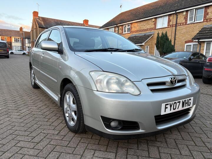 Toyota Corolla 1.4 VVT-i Colour Collection 5dr Toyota Corolla 1.4 VVT-i Colour Collection 5dr