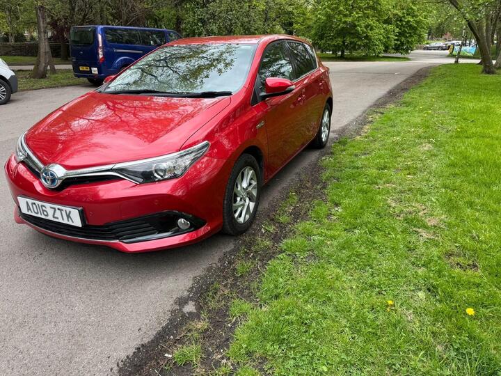 Toyota Auris 1.8 VVT-h Business Edition CVT Euro 6 (s/s) 5dr