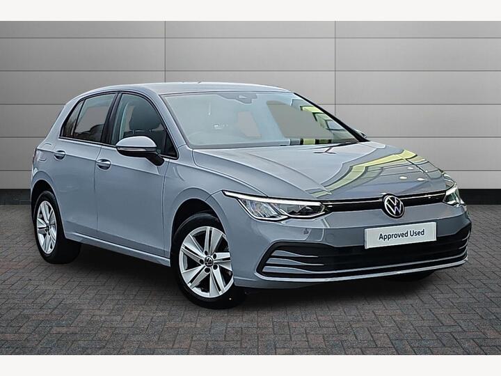 Volkswagen Golf 1.5 TSI Life Euro 6 (s/s) 5dr Volkswagen Golf 1.5 TSI Life Euro 6 (s/s) 5dr