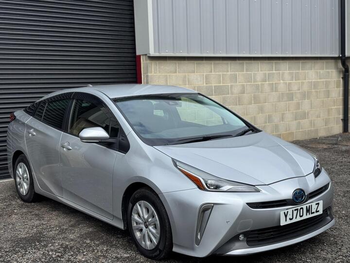 Toyota Prius 1.8 VVT-h Business Edition Hatchback 5dr Petrol Hybrid CVT Euro 6 (s/s) (122 Ps)