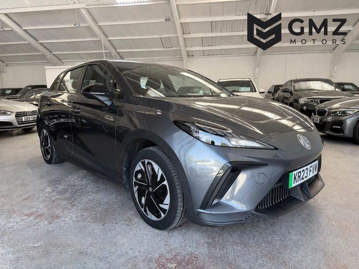MG MG4 51kWh SE Auto 5dr
