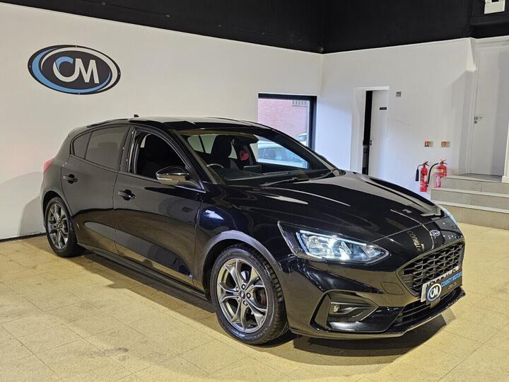 Ford FOCUS 1.0T EcoBoost ST-Line Euro 6 (s/s) 5dr
